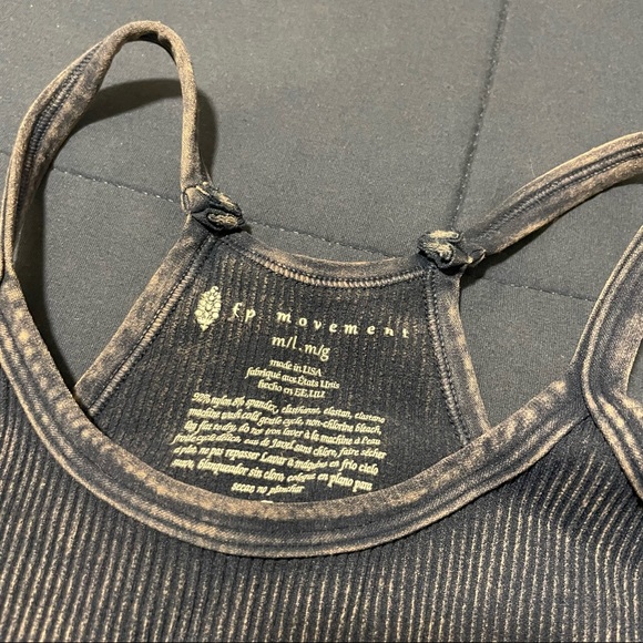 Free People Happiness Runs Crop - Picture 5 of 6